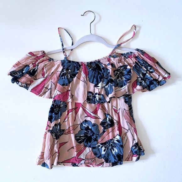 Pink Floral Top - Picture 1 of 1